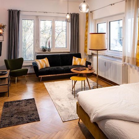Haus Der Geschenke - Carinthia Apartment Velden am Worthersee Bagian luar foto