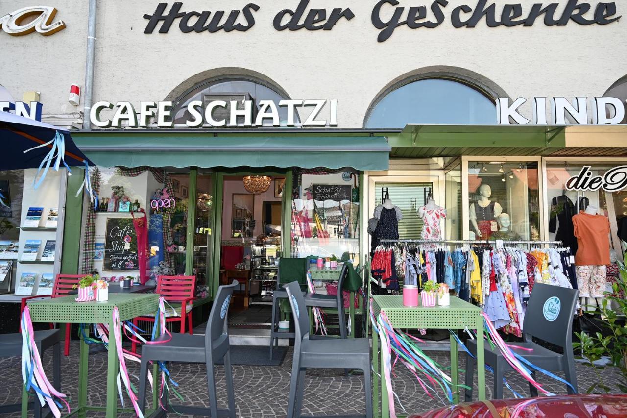 Haus Der Geschenke - Carinthia Apartment Velden am Worthersee Bagian luar foto
