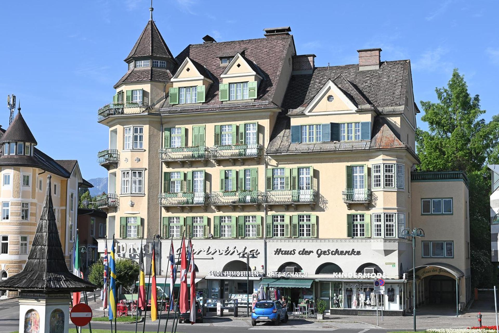 Haus Der Geschenke - Carinthia Apartment Velden am Worthersee Bagian luar foto