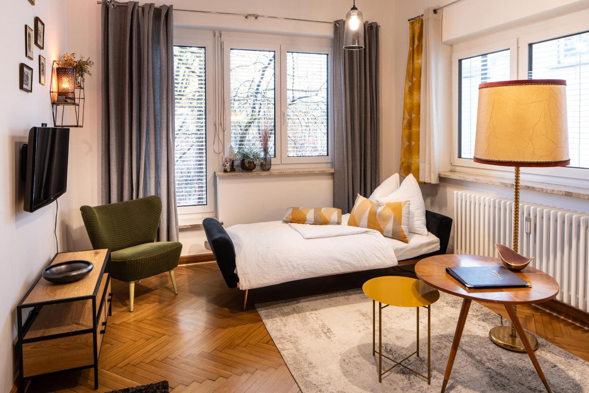 Haus Der Geschenke - Carinthia Apartment Velden am Worthersee Bagian luar foto