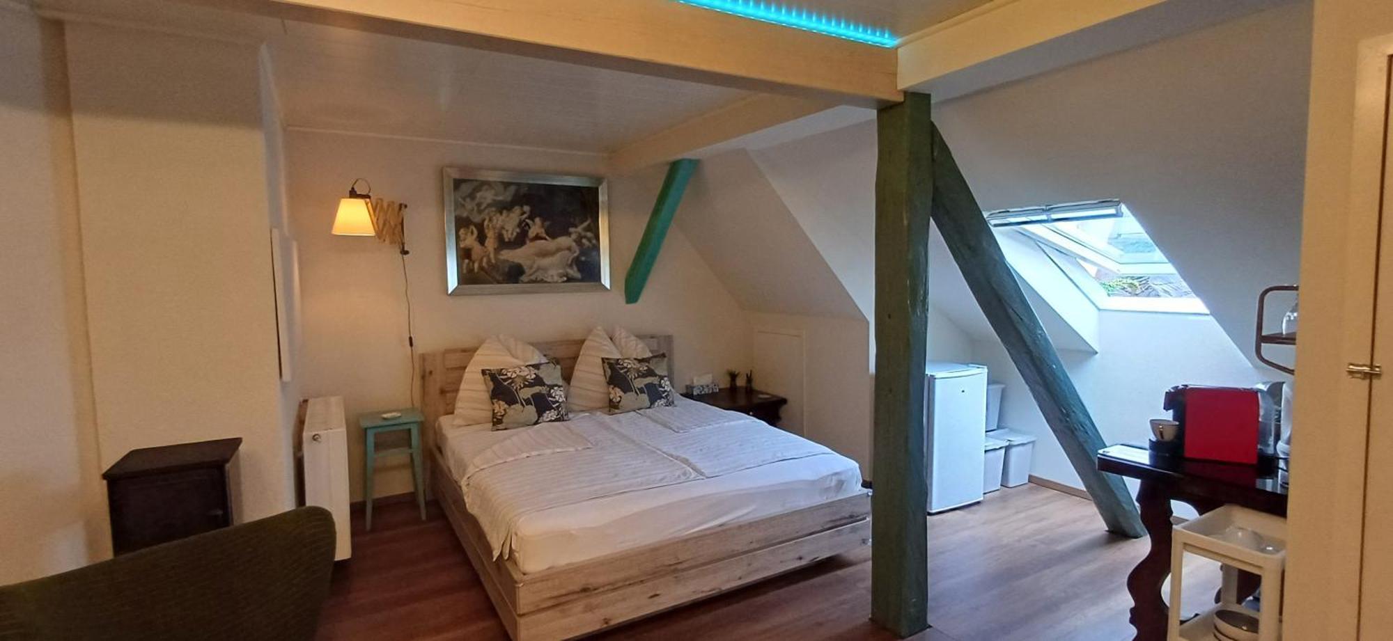 Haus Der Geschenke - Carinthia Apartment Velden am Worthersee Bagian luar foto